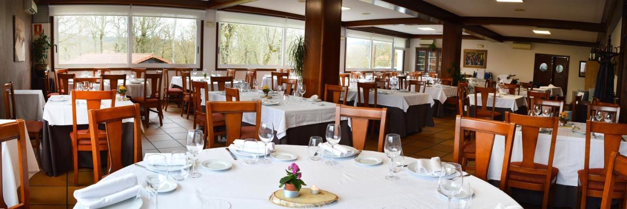 Hotel Os Caracoles Pereiro de Aguiar Екстер'єр фото